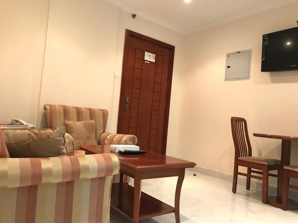 Al Majarah Residence Sharjah Exterior photo